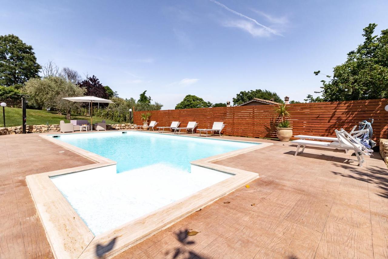 Villa Vacanze La Quercia Carbognano 外观 照片