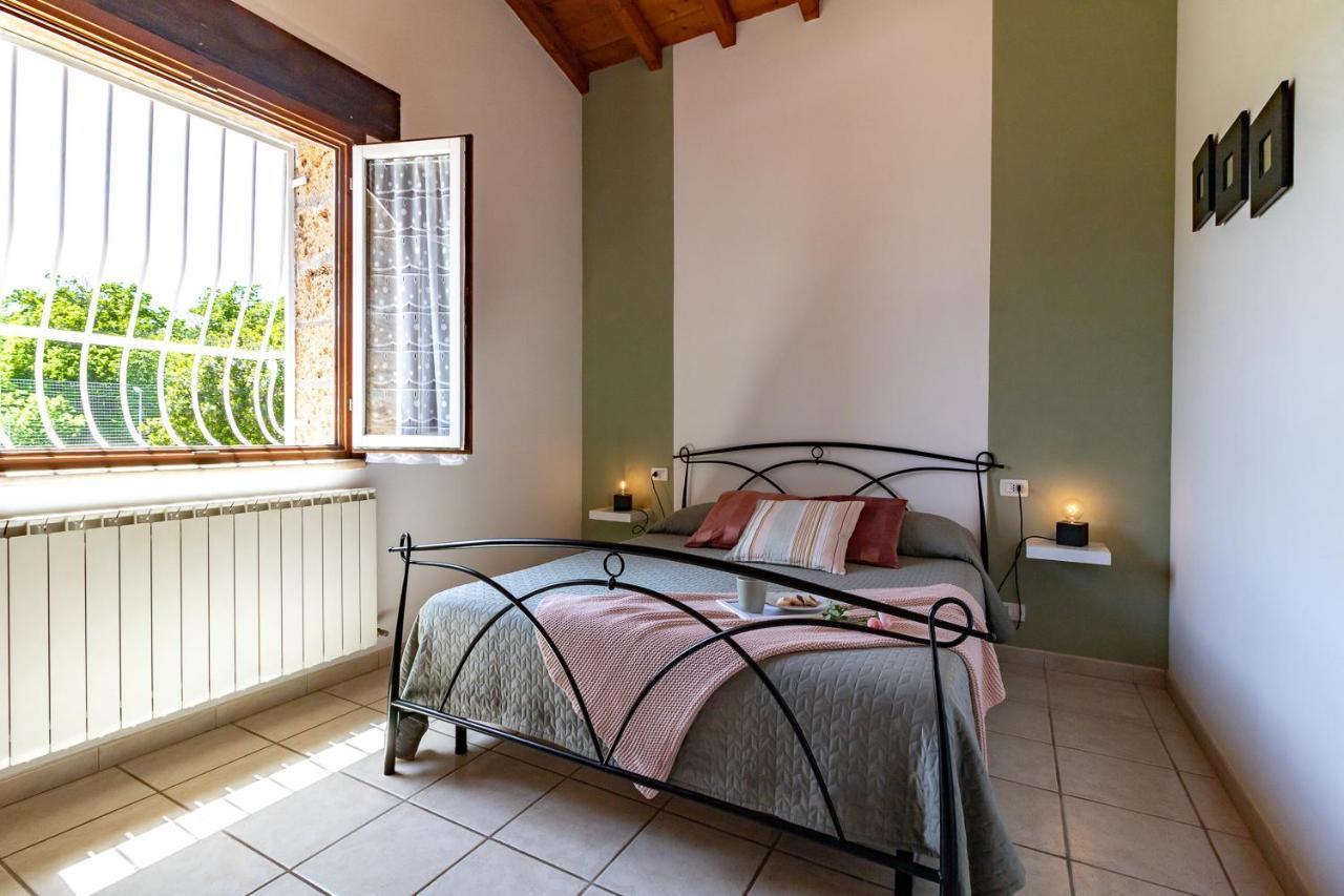 Villa Vacanze La Quercia Carbognano 外观 照片